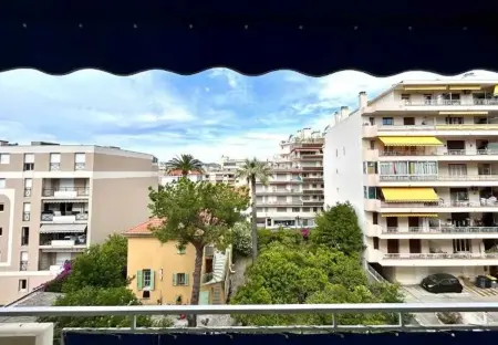 Studio moderne à Juan les Pins - 30 m² avec balcon - Photo 6
