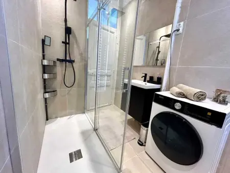 Appartement moderne à Juans les Pins de 60 m² avec parking - Photo 6