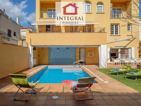 Maison Familiale à Palamós avec Grand Jardin, Maison 8 personnes à Palamós - Photo 2