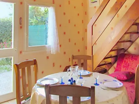 Erdeven - Maison 3 pièces avec jardin, proche plage et commerces - Photo 2