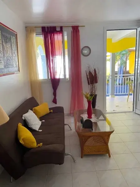 Maison confortable à Morne-à-l'Eau, 60 m² avec jardin - Photo 8