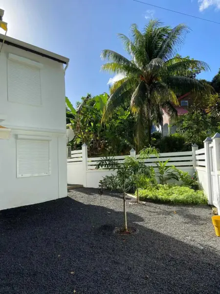 Maison confortable à Morne-à-l'Eau, 60 m² avec jardin - Photo 17
