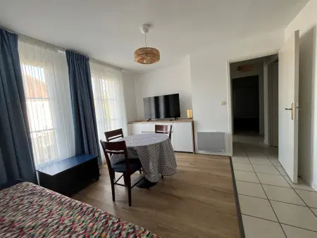 Charmant T2 avec WIFI à 200m des Thermes, Appartement 2 personnes à La Roche Posay - Photo 14