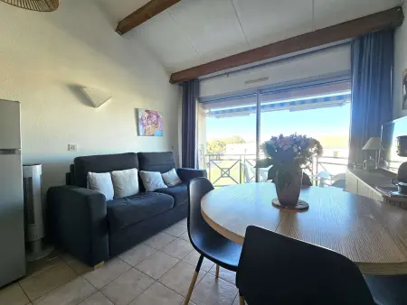Duplex 2 pièces avec terrasse et piscine à Balaruc-les-Bains - Photo 4