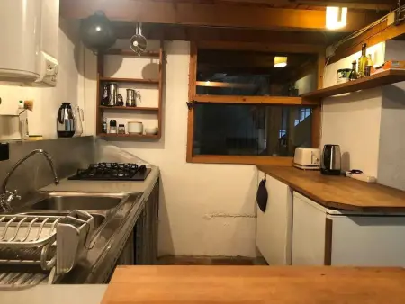 Maison accueillante avec jardin à Sainte-Suzanne - Photo 6