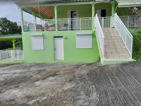 Appartement familial à Bouillante de 66 m² avec jardin - Photo 16