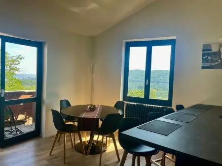 Appartement moderne à Nebbiuno avec vue, Appartement 6 personnes à Nebbiuno - Photo 2