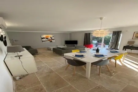 Villa La Treille, Villa ensoleillée à Lirac - Photo 6