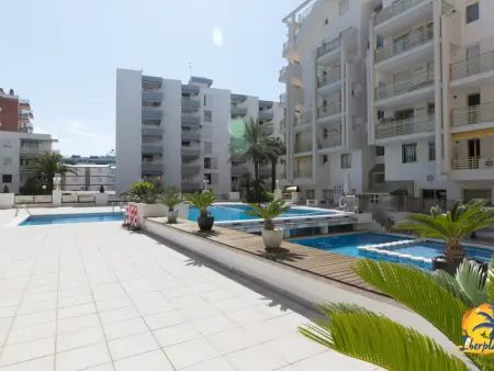 Appartement rénové avec piscine à Salou, proche plage et Port Aventura - Photo 1
