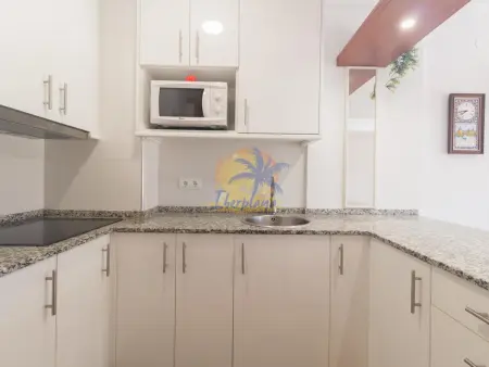 Appartement rénové avec piscine à Salou, proche plage et Port Aventura - Photo 10