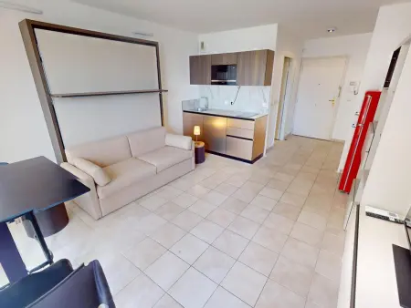 Studio rénové avec balcon et garage en plein cœur de Menton - Photo 2
