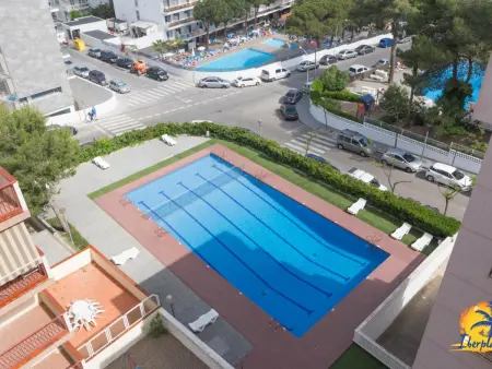 Bel appartement à 200m de la plage avec piscine à Salou - Photo 4