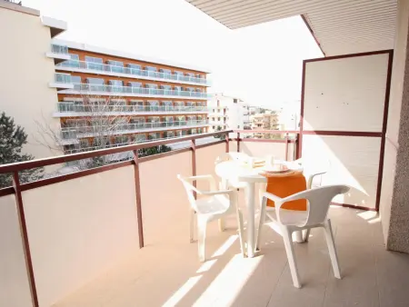 Bel appartement à 200m de la plage avec piscine à Salou - Photo 14