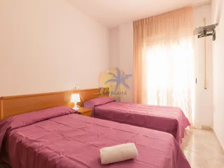 Appartement pour 7 pers, climatisé, à 750m de la plage avec piscine commune, proche Plaza Europa - Photo 7