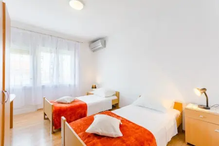 Apartment Marko (ST) - Three Bedroom Apartment with Balcony and Garden View, Apartment Marko (ST) - Three Bedroom Apartment with Balcony and Garden View - Photo 9