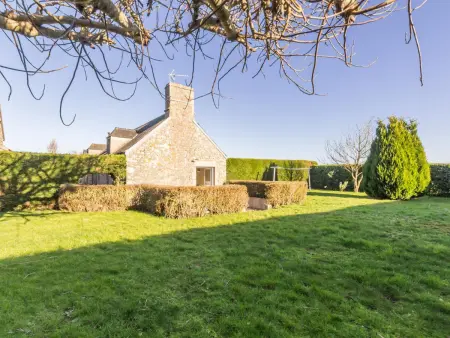 Maison tranquille avec jardin, cheminée et plage à pied - Photo 4