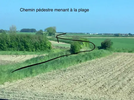 Maison tranquille avec jardin, cheminée et plage à pied - Photo 15