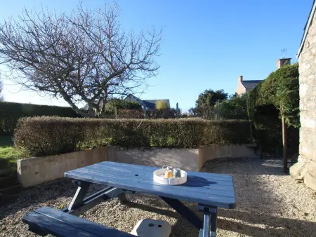 Maison tranquille avec jardin, cheminée et plage à pied - Photo 16