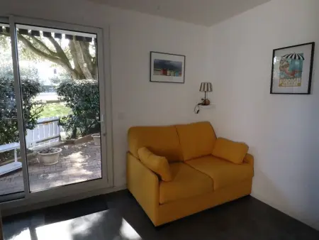 Studio cosy à deux pas de la mer et forêt avec parking sécurisé - Photo 2