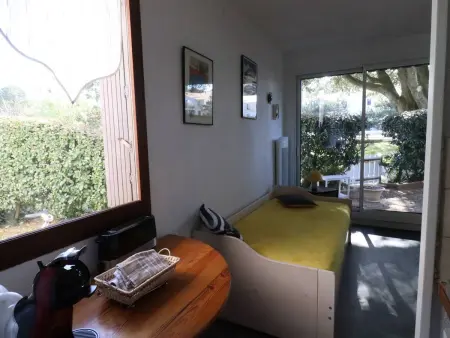Studio cosy à deux pas de la mer et forêt avec parking sécurisé - Photo 3