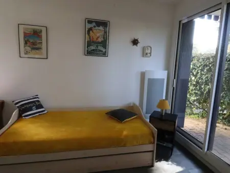 Studio cosy à deux pas de la mer et forêt avec parking sécurisé - Photo 7