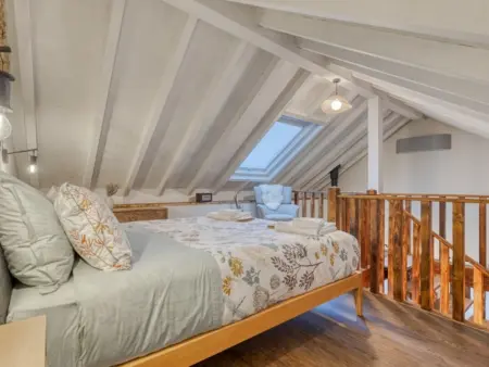 Maison sereine au bord de la rivière avec cheminée - Photo 13