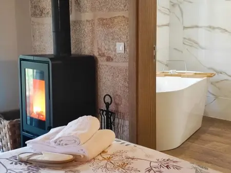 Escapade Romantique à la Casa do Retiro, Gite 2 personnes à Marco de Canaveses - Photo 3