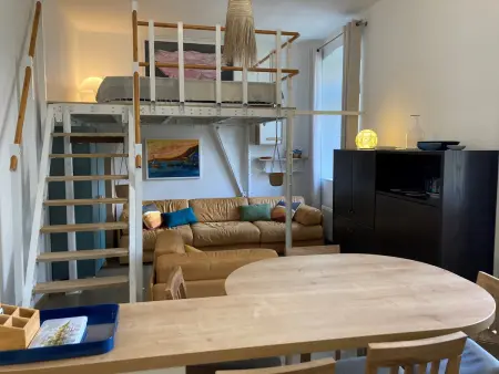 Studio neuf avec mezzanine au cœur de Le Palais - Photo 7