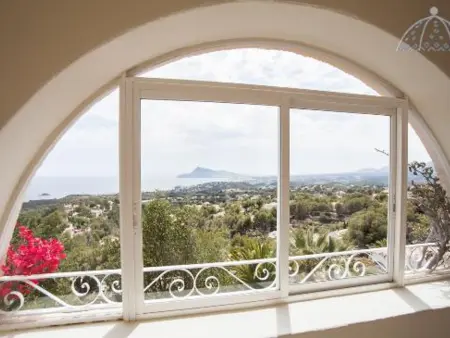 Grande villa 4 chambres avec piscine privée, climatisation et parking à Altea - Photo 9