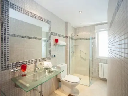 Villa confortable avec piscine privée, jardin, proche plage et activités à Altea - Photo 7