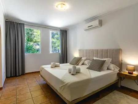Villa spacieuse avec piscine privée, jardin, 4 ch, proche plage à Altea - Photo 15