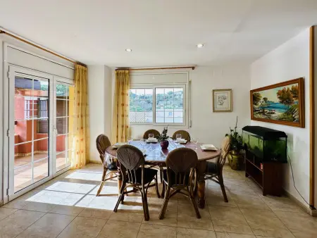 Maison confortable avec piscine privée et climatisation à Calonge - Photo 11