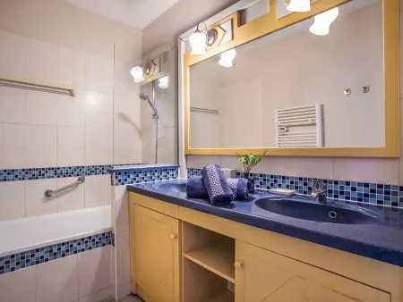 Heliotel Marine, Appartement 4 personnes à Saint Laurent du Var - Photo 12