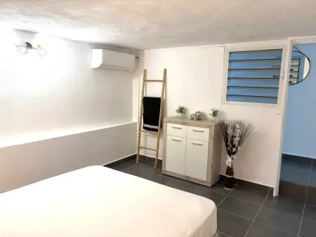 Maison spacieuse avec piscine à Sainte-Anne, 250 m² - Photo 13
