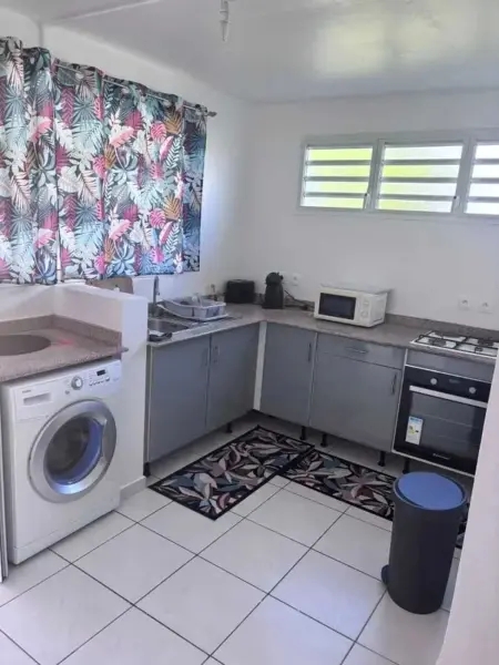 Appartement confortable à Lamentin 60 m² avec jardin - Photo 4