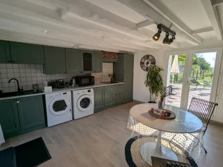 Maison de charme avec terrasse et jardin clos à Messas - Photo 6