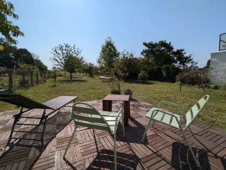 Maison de charme avec terrasse et jardin clos à Messas - Photo 31