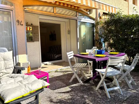 Appartement 2 pièces avec terrasse et piscine à La Londe-les-Maures - Photo 3