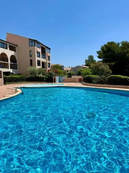 Appartement moderne avec vue mer à Six-Fours-les-Plages - Photo 1