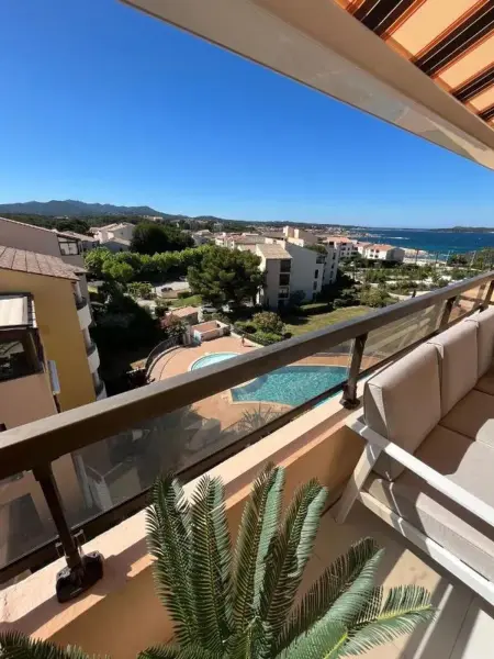 Appartement moderne avec vue mer à Six-Fours-les-Plages - Photo 2