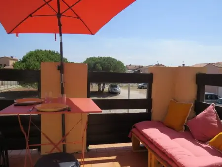Studio rénové avec mezzanine, proche plage et commerces, parking privé - Photo 9