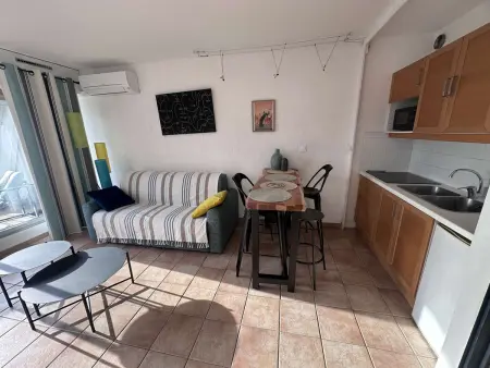 Studio moderne avec climatisation et parking proche plage - Photo 10