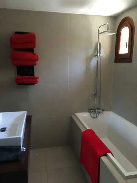 Villa spacieuse avec piscine à Rayol-Canadel-sur-Mer - Photo 18