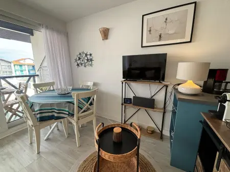 Charmant 2 pièces avec piscine à Hendaye, proche port - Photo 2