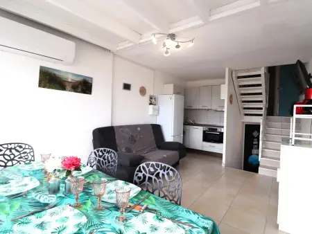 Duplex familial 6 pers avec clim et parking, proche plage - Photo 2