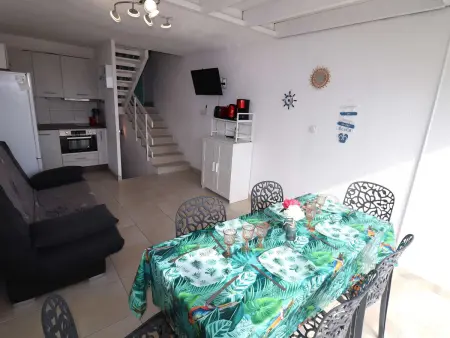 Duplex familial 6 pers avec clim et parking, proche plage - Photo 4