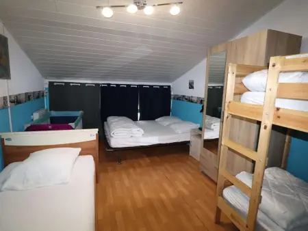 Duplex familial 6 pers avec clim et parking, proche plage - Photo 8