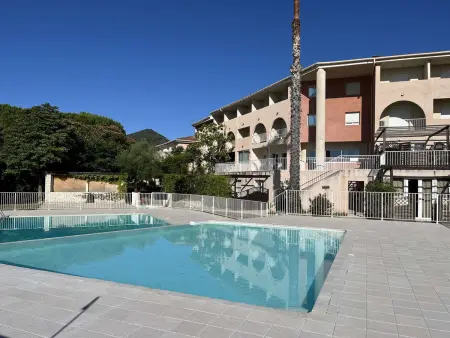 Studio confortable à Saint-Florent avec vue piscine - Photo 11