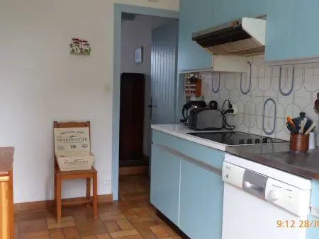 Maison de Bourg à Noirmoutier - 6 Pers, Secteur Calme, Parking, Animaux Admis - Photo 5