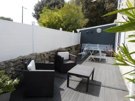 Maison rénovée proche plage pour 5 personnes avec jardin à Barbâtre - Photo 1